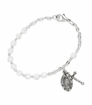 5-1/2 Inch White Pearl Beads Bracelet with Miraculous and Crucifix Charms