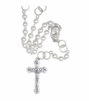 7mm Imitation Pearl Bead Wedding Rosary with Crucifix and Madonna Center